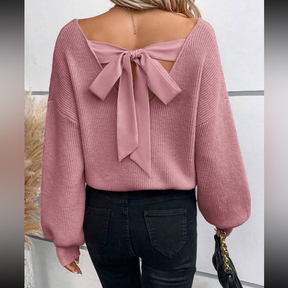 Cozy tie back V neck sweater top - Picture 3 of 16